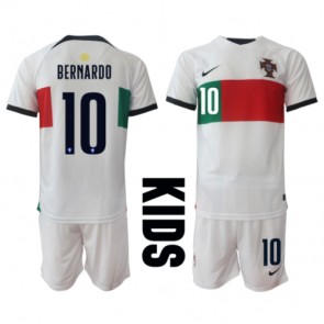 Portugal Bernardo Silva #10 Gostujuci Dres za Dječji SP 2022 Kratak Rukavima (+ kratke hlače)